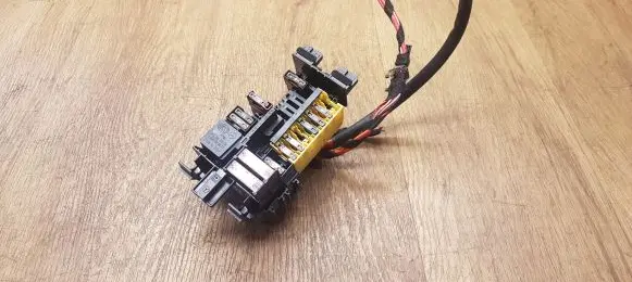 Mercedes-Benz GLC X253 C253 Fuse module A2059067200