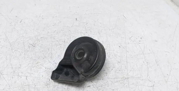 Volkswagen PASSAT B7 Horn signal A046522