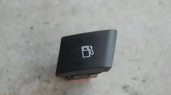 Citroen DS5 Tailgate/trunk/boot open switch 160KM