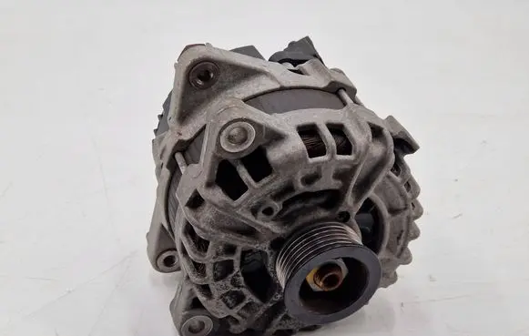 Jaguar XE Generator/alternator GX7310300CD