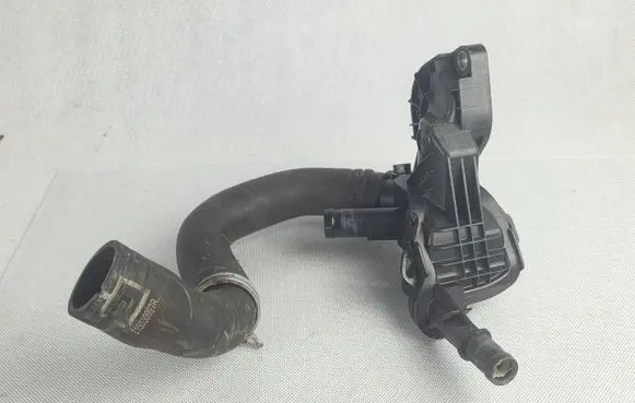 Thermostat/thermostat housing