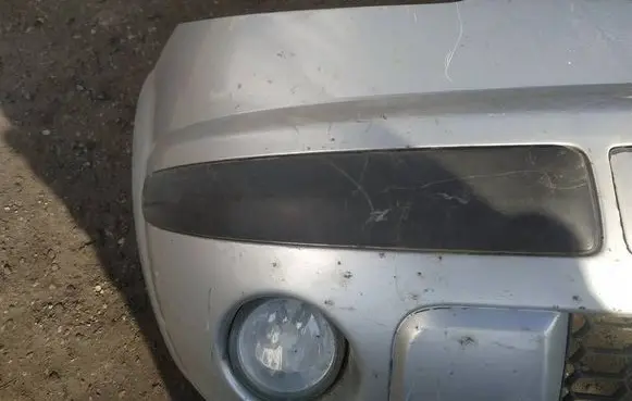 Front bumper splitter molding