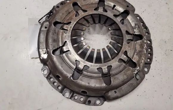 Nissan X-Trail T30 Pressure plate 124039110