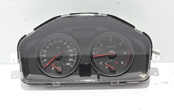 Volvo V50 Speedometer (instrument cluster) 31254776