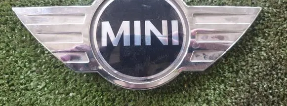 Mini Cooper Countryman F60 Manufacturer badge logo/emblem 7388120