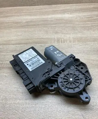 Audi A4 S4 B6 8E 8H Rear door window regulator motor 8E0959801E 5WK49204CBF