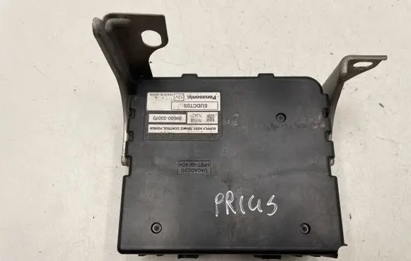 Toyota Prius (XW20) Brake system control unit/module 8968033010 7NH31936 TNL84071
