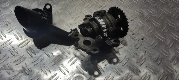 Ford Mondeo Mk III Oil pump 