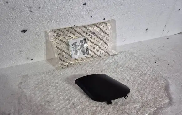 Fiat 500 Plastic wing mirror trim cover 01704866100 735642839 6LK16JXWAA
