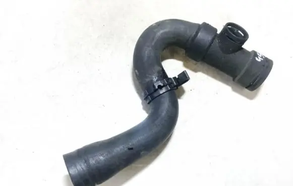 Audi A6 S6 C5 4B Engine coolant pipe/hose 4b0121049d