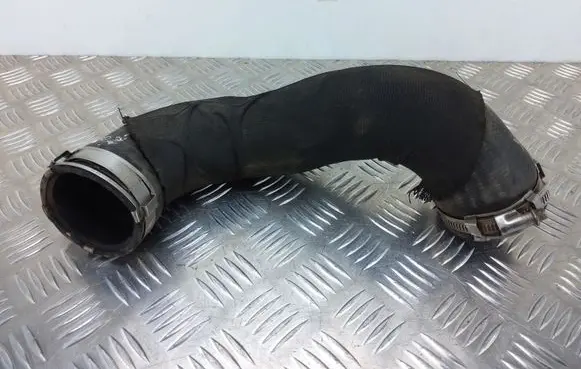 Audi A5 8T 8F Intercooler hose/pipe 8K0145709E