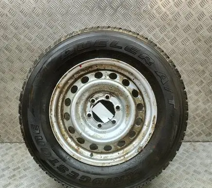 Toyota Hilux (AN10, AN20, AN30) R17 spare wheel 
