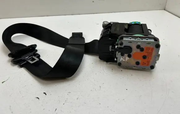 Audi A5 8T 8F Front seatbelt 004973195325100