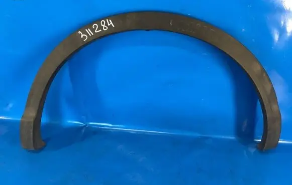 Nissan Qashqai Front arch trim 938294EA0A