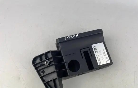 Audi e-tron Other body part 4KE965557B