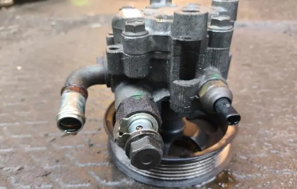 Power steering pump