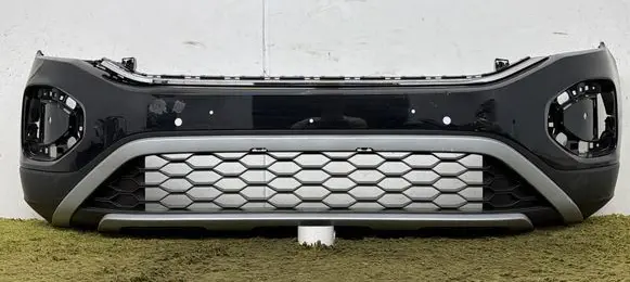 Volkswagen T-Roc Front bumper 2GA807221Q