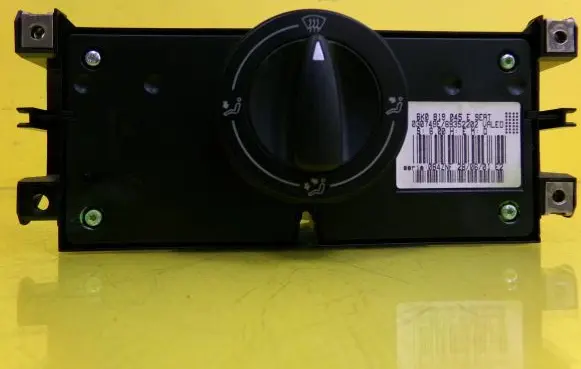 Seat Ibiza II (6k) Interior fan control switch 69352202