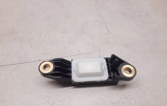 Mercedes-Benz SLK R171 Airbag deployment crash/impact sensor 0018209126 305741002