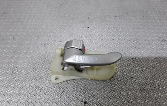 Hyundai Grandeur Front door interior handle