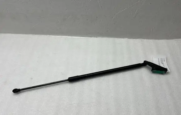 Toyota Yaris Cross Tailgate/trunk strut/damper 689600D190