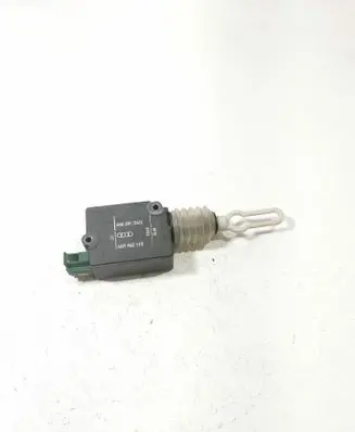Audi A6 S6 C5 4B Tailgate boot lock/latch motor 4B9962115
