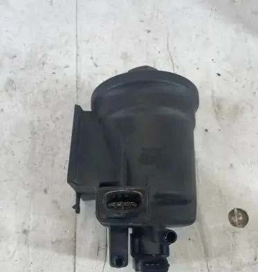 Opel Astra J Fuel filter housing 13244294