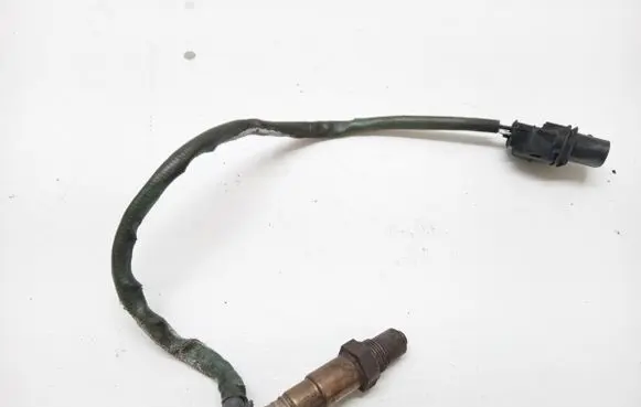 Mercedes-Benz C W204 Lambda probe sensor 0035427018