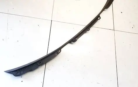 Wiper trim