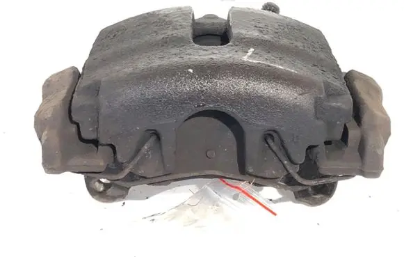 Volkswagen PASSAT B7 Front brake caliper