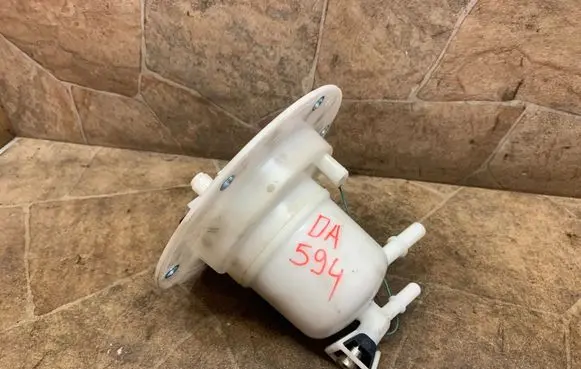 Mercedes-Benz SLK R172 Fuel injection high pressure pump A1724700490