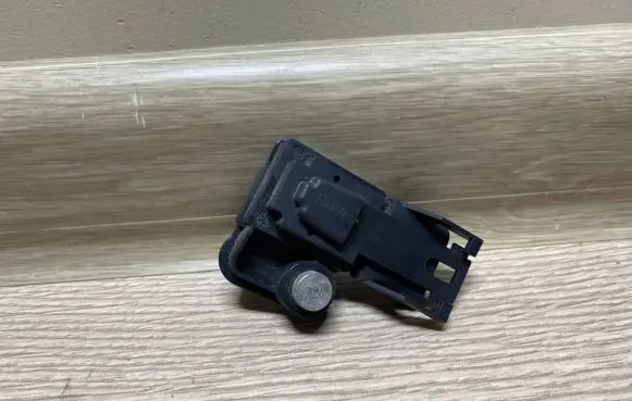 BMW 5 GT F07 Airbag deployment crash/impact sensor 9159311 65779159311