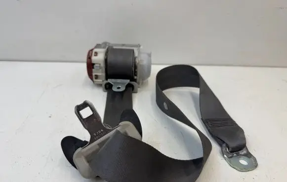 Lexus RX III Rear seatbelt 7R3930P