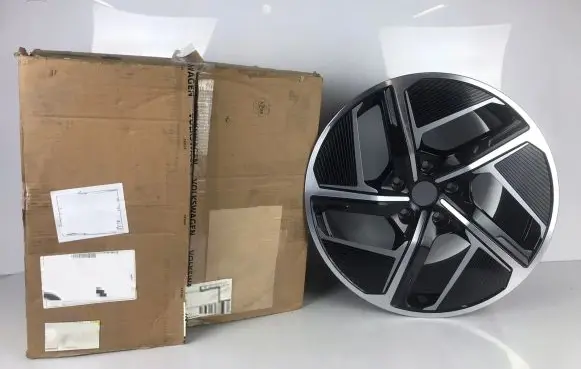 Audi E-tron GT R20 alloy rim 4J3601025H 4J3601023B