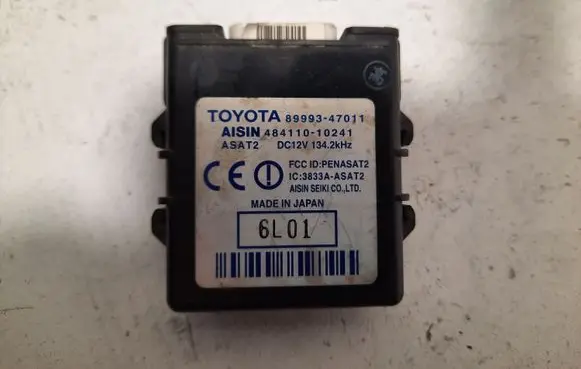 Toyota Prius (XW20) Tailgate/trunk control unit/module 48411010241 8999347011