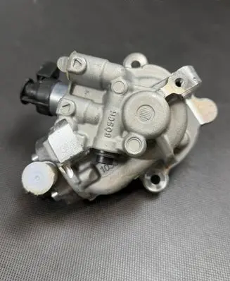 Mercedes-Benz B W247 Fuel injection high pressure pump A6540704601