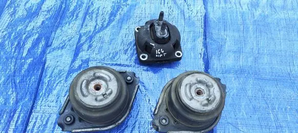 Mercedes-Benz ML W164 Engine mount bracket A2512404417 A1662400618