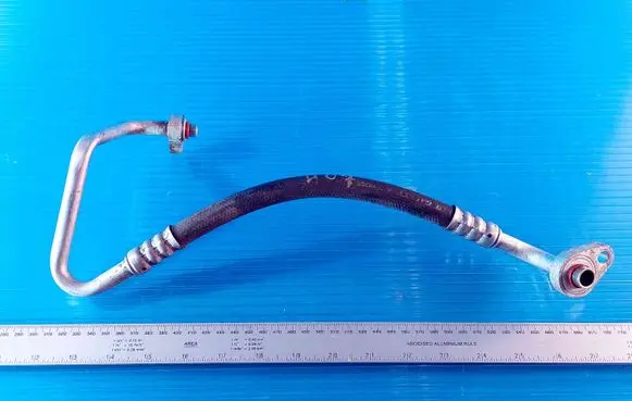 Ford Focus Coolant pipe/hose 