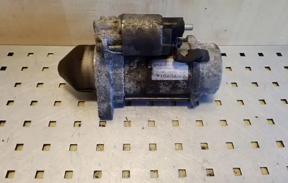Toyota Avensis T270 Starter motor 281000R010 MS4280004920