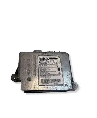 Renault Megane II Airbag control unit/module 8200280994