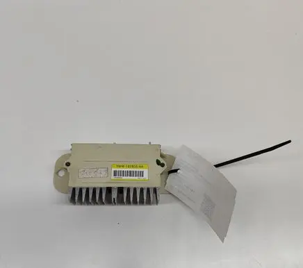 Jaguar S-Type Aerial antenna amplifier YW4F18T805AA