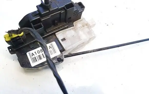KIA Ceed Rear door lock