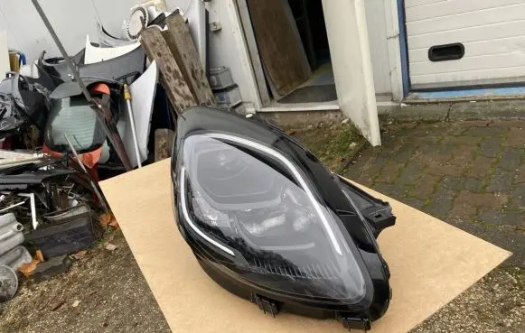 Ford Puma Headlight/headlamp L1TB-13E014-GJ
