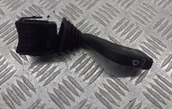 Opel Corsa C Wiper switch 09185413