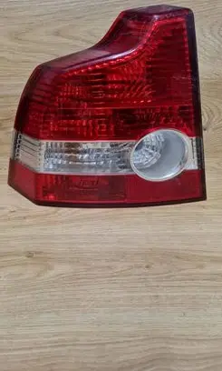 Volvo S40 Rear/tail lights