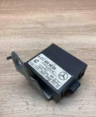Mercedes-Benz E W211 Alarm control unit/module A2118209626