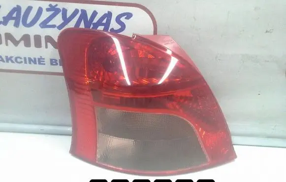 Toyota Yaris Rear/tail lights