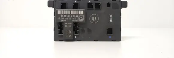 Mercedes-Benz C W203 Door control unit/module 2038205626 351324