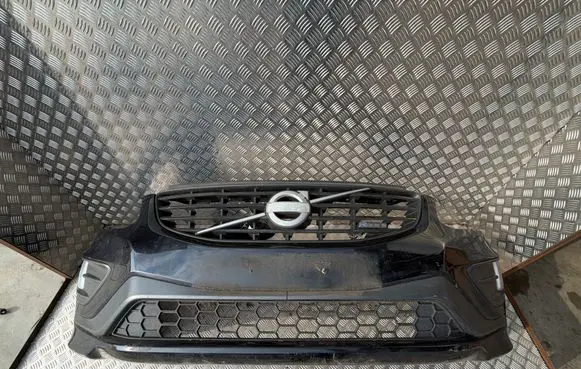Volvo XC60 Front bumper 