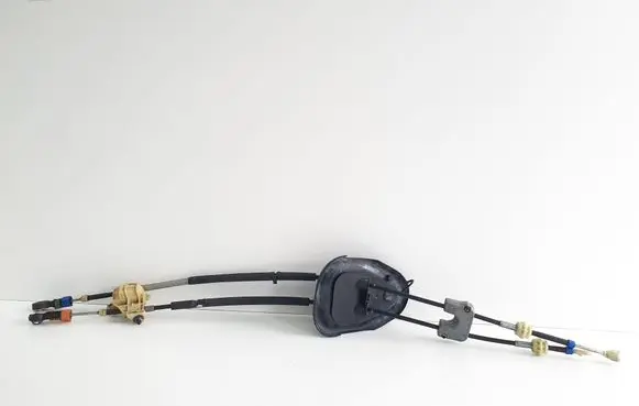 Peugeot 5008 II Gear shift cable linkage